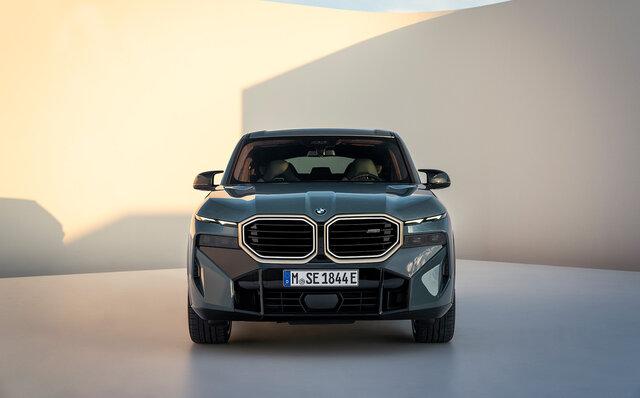 BMW M史上最強パワーを誇るPHEVモデル──BMW「XM」がデビュー|BMW BMW M史上最強パワーを誇るPHEVモデル──BMW「XM」がデビュー|BMW