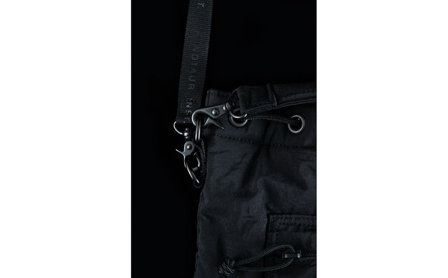 「ミノトール インスト」×「ポーター」コラボレーション第3弾。袈裟と巾着袋モチーフのバッグ2型が登場|MINOTAUR INST.×PORTER 「ミノトール インスト」×「ポーター」コラボレーション第3弾。袈裟と巾着袋モチーフのバッグ2型が登場|MINOTAUR INST.×PORTER