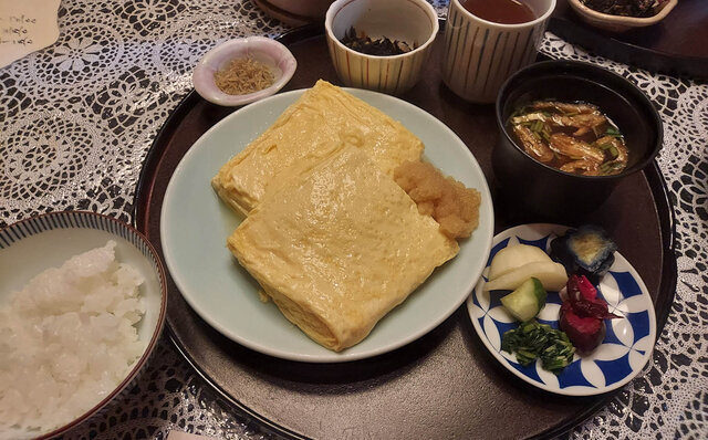 連載エッセイ|#ijichimanのぼやき「健康的な昼メシ」 連載エッセイ|#ijichimanのぼやき「健康的な昼メシ」