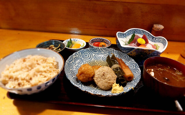 連載エッセイ|#ijichimanのぼやき「健康的な昼メシ」 連載エッセイ|#ijichimanのぼやき「健康的な昼メシ」