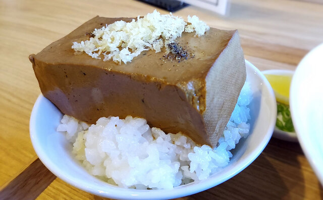 連載エッセイ|#ijichimanのぼやき「健康的な昼メシ」 連載エッセイ|#ijichimanのぼやき「健康的な昼メシ」