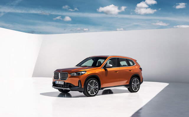 航続距離465kmのBEVもラインアップ──新型BMW「X1」がデビュー|BMW 航続距離465kmのBEVもラインアップ──新型BMW「X1」がデビュー|BMW