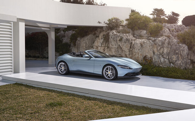 365GTS4以来のフロントエンジン ソフトトップモデル──フェラーリ ローマにスパイダーが登場|Ferrari 365GTS4以来のフロントエンジン ソフトトップモデル──フェラーリ ローマにスパイダーが登場|Ferrari