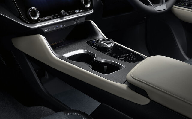 BEVを軸とするブランドへの変革の起点──レクサス、初のBEV専用モデル新型「RZ450e」を発売｜LEXUS