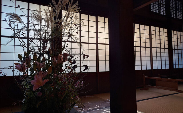 連載エッセイ|#ijichimanのぼやき「歴史的建築でいただく食事」 連載エッセイ|#ijichimanのぼやき「歴史的建築でいただく食事」