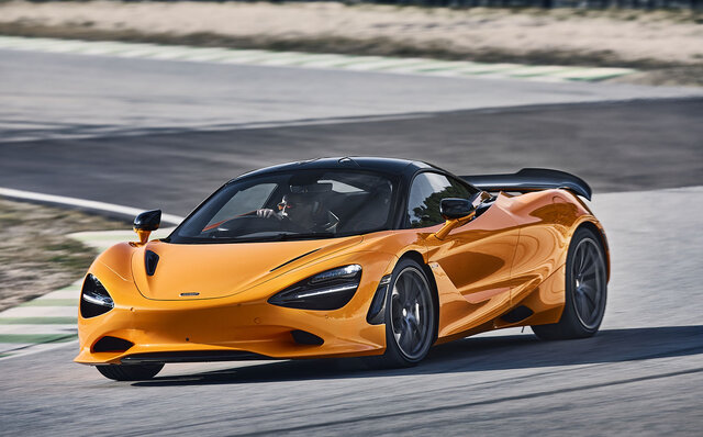 もっとも軽量かつもっともパワフル──マクラーレン 750Sがデビュー｜McLaren