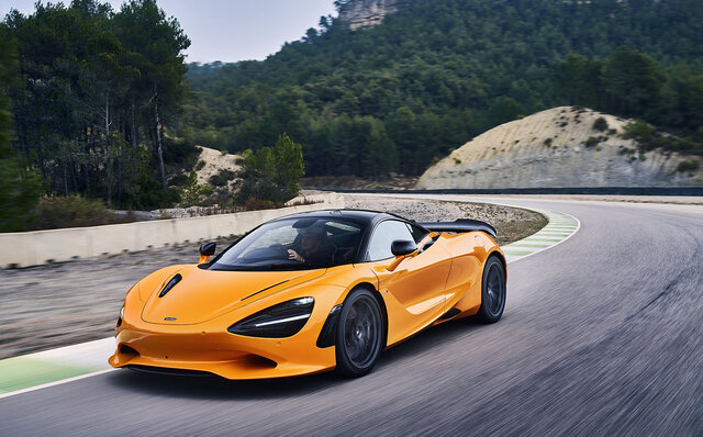もっとも軽量かつもっともパワフル──マクラーレン 750Sがデビュー｜McLaren