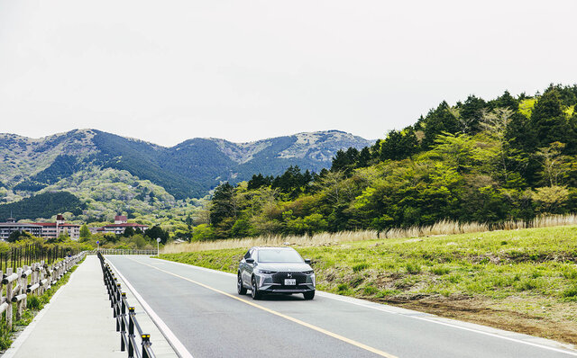 旅するアートとは? ムラカミカイエ、DS 7でフレンチリュクスを堪能する|DS 旅するアートとは? ムラカミカイエ、DS 7でフレンチリュクスを堪能する|DS