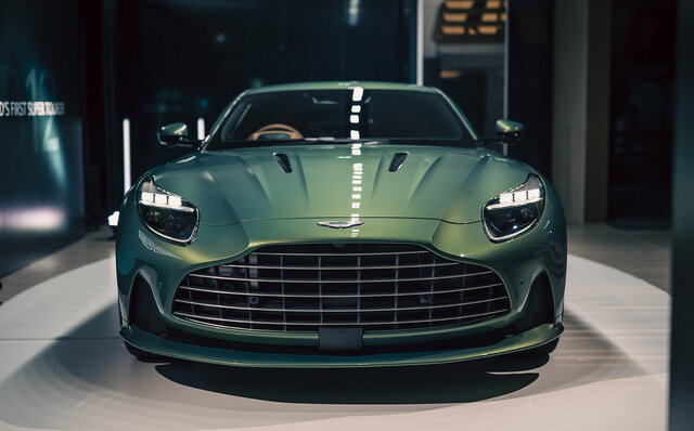 アストンマーティンの次世代スポーツカーを先導──アストンマーティンが新型DB12を発表|ASTON MARTIN アストンマーティンの次世代スポーツカーを先導──アストンマーティンが新型DB12を発表|ASTON MARTIN