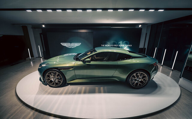 アストンマーティンの次世代スポーツカーを先導──アストンマーティンが新型DB12を発表|ASTON MARTIN アストンマーティンの次世代スポーツカーを先導──アストンマーティンが新型DB12を発表|ASTON MARTIN