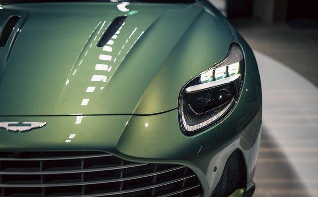 アストンマーティンの次世代スポーツカーを先導──アストンマーティンが新型DB12を発表|ASTON MARTIN アストンマーティンの次世代スポーツカーを先導──アストンマーティンが新型DB12を発表|ASTON MARTIN