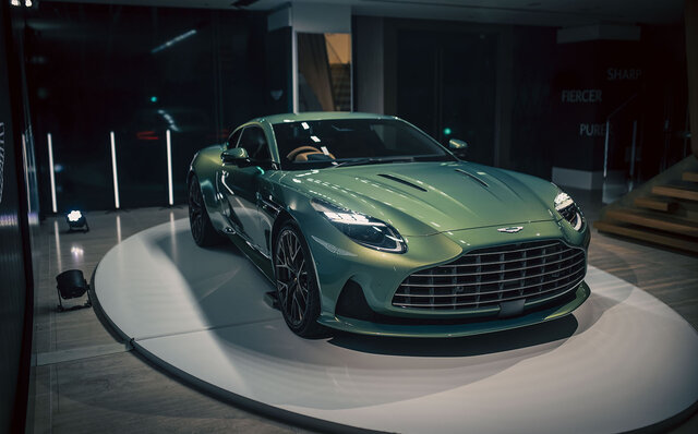 アストンマーティンの次世代スポーツカーを先導──アストンマーティンが新型DB12を発表|ASTON MARTIN アストンマーティンの次世代スポーツカーを先導──アストンマーティンが新型DB12を発表|ASTON MARTIN