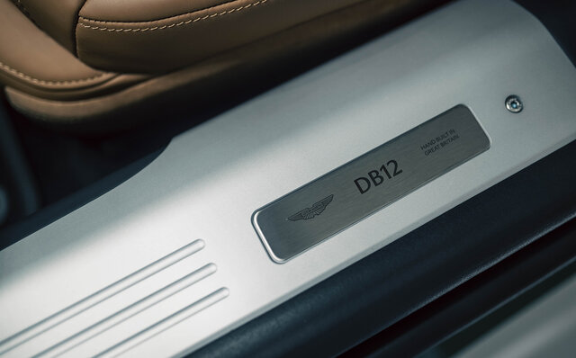 アストンマーティンの次世代スポーツカーを先導──アストンマーティンが新型DB12を発表|ASTON MARTIN アストンマーティンの次世代スポーツカーを先導──アストンマーティンが新型DB12を発表|ASTON MARTIN