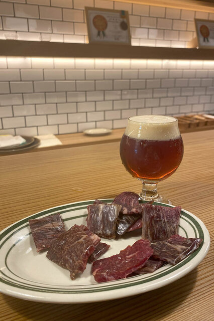 銘酒・満寿泉が手掛ける「リンク８」の食中酒としての魅力を、地元富山の美食巡りのなかで堪能｜FEATURE