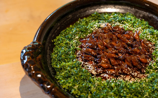 銘酒・満寿泉が手掛ける「リンク８」の食中酒としての魅力を、地元富山の美食巡りのなかで堪能｜FEATURE