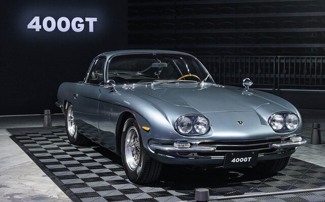 ランボルギーニ初のPHEVフラッグシップ、レヴエルトがジャパンプレミア｜Lamborghini