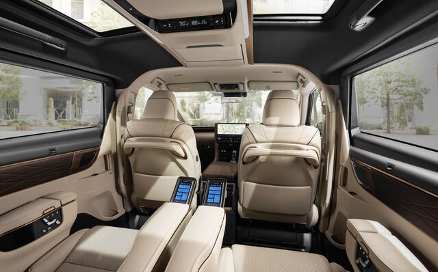 トヨタの最高級ミニバン、アルファードとヴェルファイアが8年ぶりフルモデルチェンジ──高級セダンに匹敵する快適性を実現｜TOYOTA