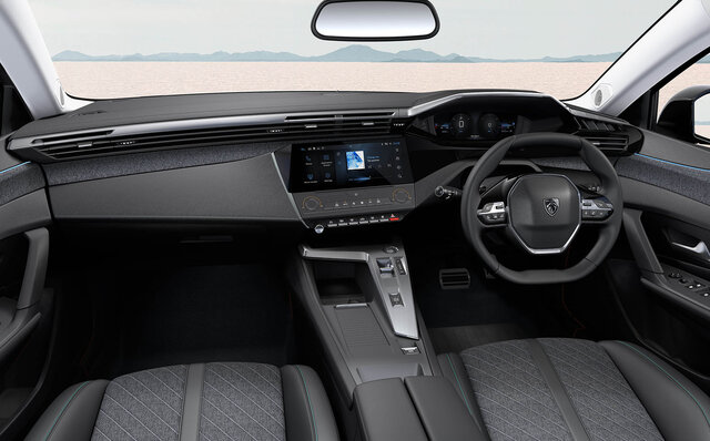 ファストバックとクロスオーバーを融合させた“新種”──プジョー408が日本に上陸 |PEUGEOT ファストバックとクロスオーバーを融合させた“新種”──プジョー408が日本に上陸 |PEUGEOT