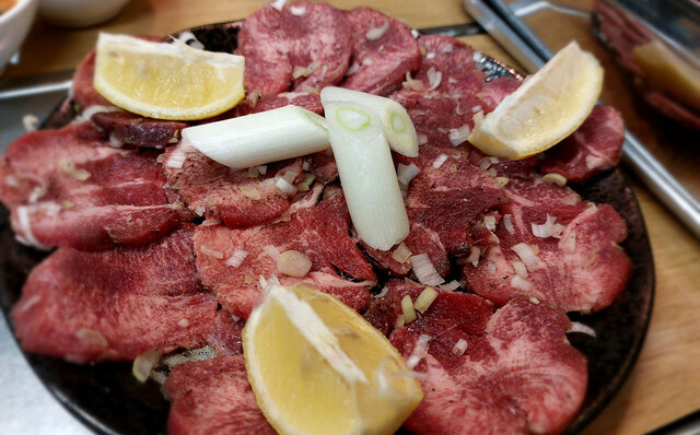連載エッセイ|#ijichimanのぼやき「煙草と酒と美味いメシ」 連載エッセイ|#ijichimanのぼやき「煙草と酒と美味いメシ」