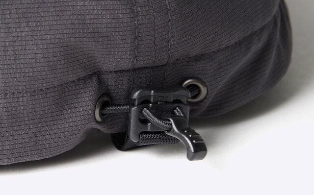 オープン5周年を記念。山道具メーカーとのコラボレーションアイテムが発売｜Nicetime Mountain Gallery