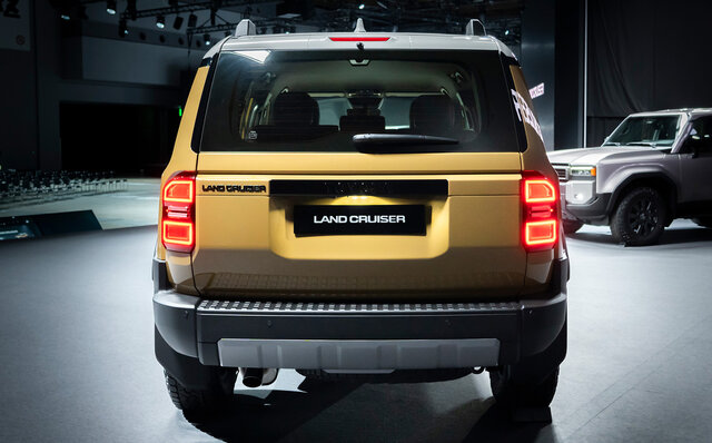 ランクルの本質へと原点回帰──「ランドクルーザー250」を世界初披露｜TOYOTA