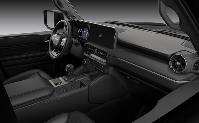 ランクルの本質へと原点回帰──「ランドクルーザー250」を世界初披露｜TOYOTA