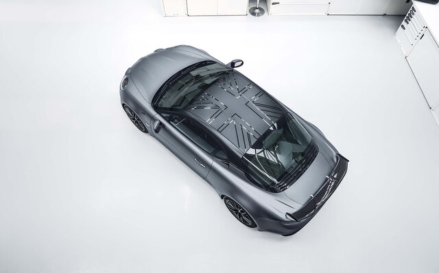 F1マシンのカーボン技術と素材を採用する限定車「アルピーヌ A110 S エンストン」が登場｜ALPINE