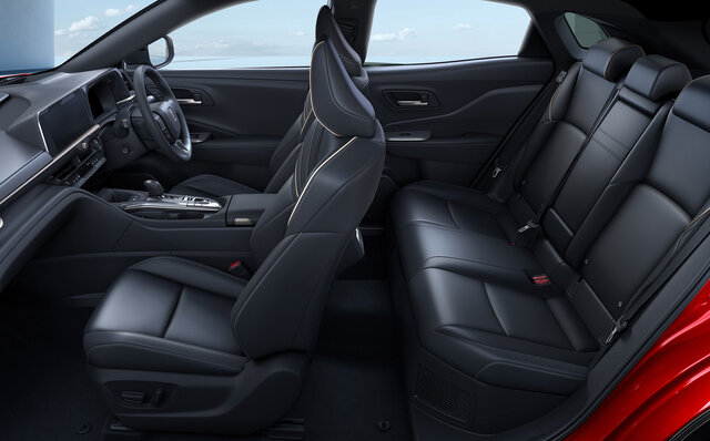 “新しいカタチのスポーツSUV” クラウン スポーツがデビュー｜TOYOTA