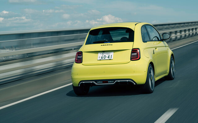 刺激的なエンジンサウンドを楽しめるアバルト初のBEV「アバルト500e」日本上陸|Abarth 刺激的なエンジンサウンドを楽しめるアバルト初のBEV「アバルト500e」日本上陸|Abarth