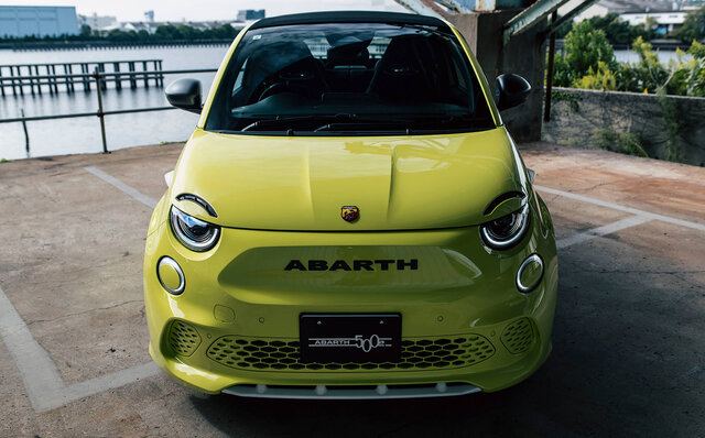 刺激的なエンジンサウンドを楽しめるアバルト初のBEV「アバルト500e」日本上陸|Abarth 刺激的なエンジンサウンドを楽しめるアバルト初のBEV「アバルト500e」日本上陸|Abarth