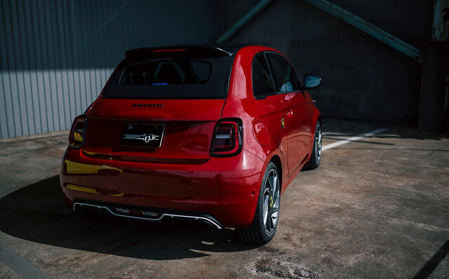 刺激的なエンジンサウンドを楽しめるアバルト初のBEV「アバルト500e」日本上陸|Abarth 刺激的なエンジンサウンドを楽しめるアバルト初のBEV「アバルト500e」日本上陸|Abarth