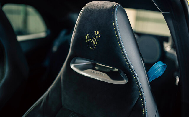 刺激的なエンジンサウンドを楽しめるアバルト初のBEV「アバルト500e」日本上陸|Abarth 刺激的なエンジンサウンドを楽しめるアバルト初のBEV「アバルト500e」日本上陸|Abarth