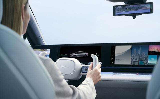 ソニー・ホンダモビリティがデジタルガジェット感覚のBEV「アフィーラ」をジャパンプレミア｜Sony Honda Mobility AFEELA