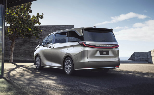 ショーファードリブンに特化したラグジュアリーMPV「レクサス LM」が発売|LEXUS ショーファードリブンに特化したラグジュアリーMPV「レクサス LM」が発売|LEXUS