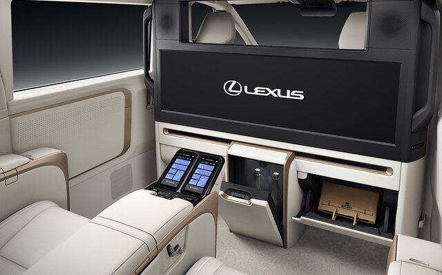 ショーファードリブンに特化したラグジュアリーMPV「レクサス LM」が発売|LEXUS ショーファードリブンに特化したラグジュアリーMPV「レクサス LM」が発売|LEXUS