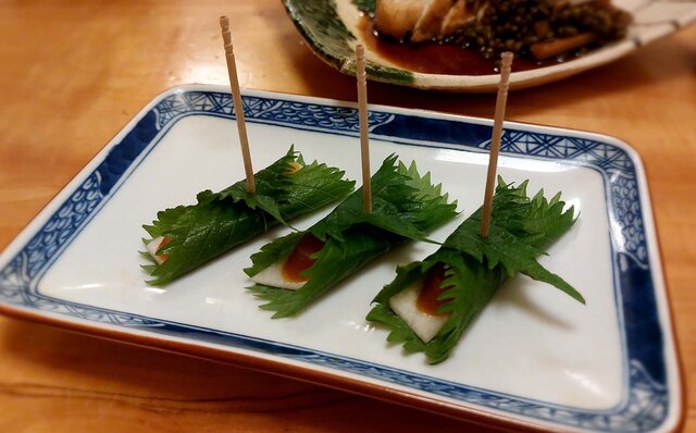 連載エッセイ|#ijichimanのぼやき「味わい深い魅力があふれる、現金払いだけのこだわりを貫く昔ながらの飲み屋」 連載エッセイ|#ijichimanのぼやき「味わい深い魅力があふれる、現金払いだけのこだわりを貫く昔ながらの飲み屋」