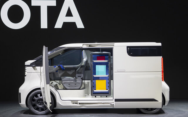 トヨタがジャパンモビリティショーで、コンセプトEVのSUVやスポーツモデルを世界初披露|TOYOTA トヨタがジャパンモビリティショーで、コンセプトEVのSUVやスポーツモデルを世界初披露|TOYOTA