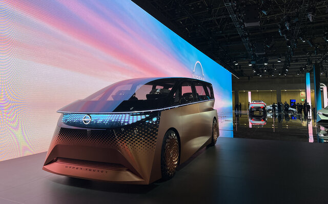 日産がハイパフォーマンスEVコンセプトモデル「ハイパーフォース」をアンベール ｜NISSAN