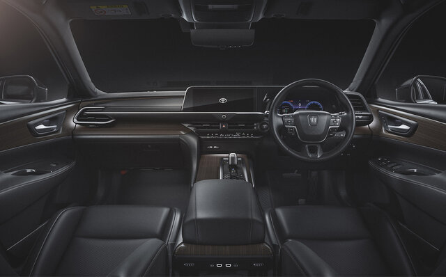 コンセプトは「ニューフォーマルセダン」──クラウン セダンがデビュー｜TOYOTA