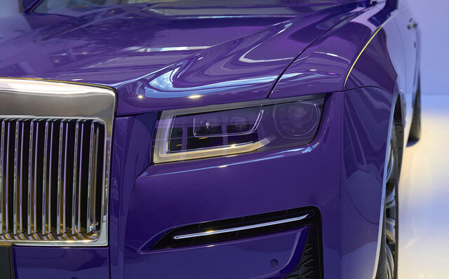 大胆なカラーを纏うロールス・ロイスのビスポークモデルを東京で披露|ROLLS-ROYCE 大胆なカラーを纏うロールス・ロイスのビスポークモデルを東京で披露|ROLLS-ROYCE