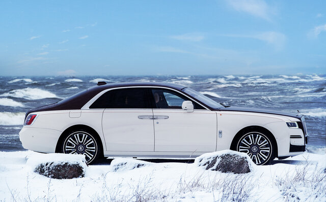 大胆なカラーを纏うロールス・ロイスのビスポークモデルを東京で披露|ROLLS-ROYCE 大胆なカラーを纏うロールス・ロイスのビスポークモデルを東京で披露|ROLLS-ROYCE