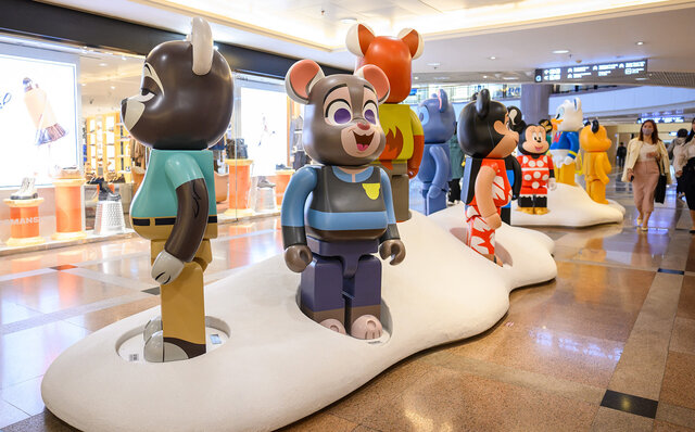 ディズニーの2000% BE@RBRICKを100体展示するクリスマスイベントが香港で開催中 | MEDICOM TOY ディズニーの2000% BE@RBRICKを100体展示するクリスマスイベントが香港で開催中 | MEDICOM TOY