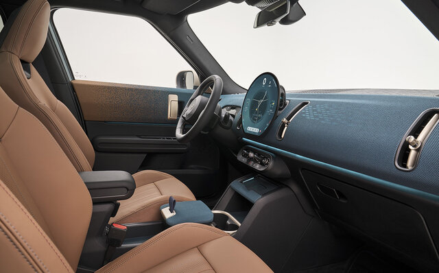 次世代MINIの幕開けを告げる新型MINIカントリーマンがデビュー｜MINI