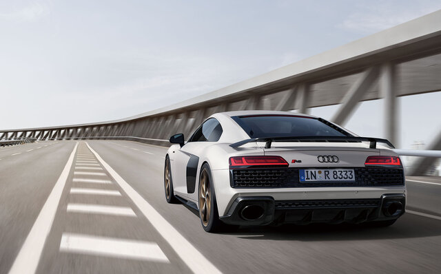 日本の美を取り入れたアウディR8の最終モデルが8台限定で発売｜Audi