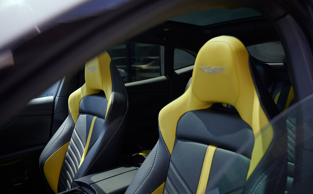 世界で最もパワフルなSUV「アストンマーティンDBX 707」に北海道で試乗｜Aston Martin