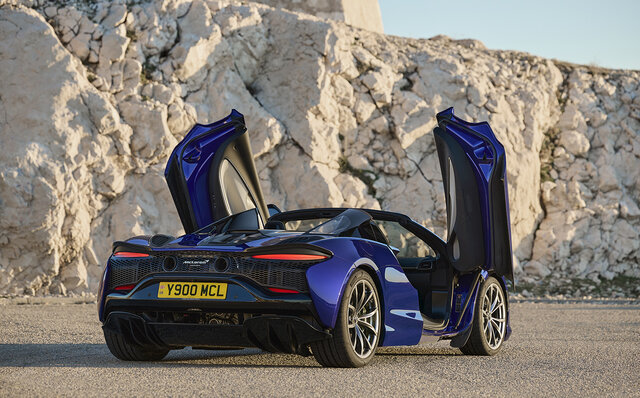 PHEVハイパーカー、アルトゥーラに待望のオープンモデル誕生|McLaren PHEVハイパーカー、アルトゥーラに待望のオープンモデル誕生|McLaren