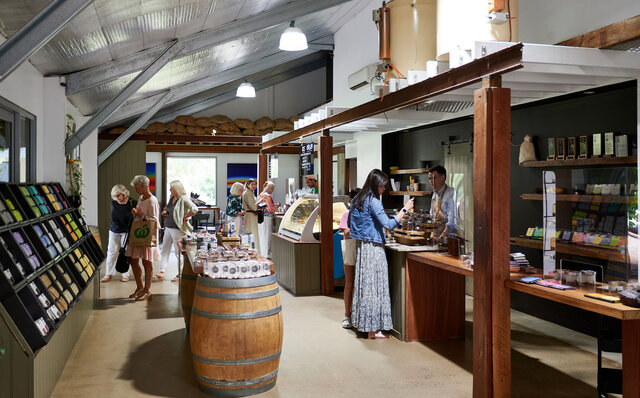 プレミアムワイン、海、オリーブ……。マーガレットリバーで自然の恵みを享受する|TRAVEL プレミアムワイン、海、オリーブ……。マーガレットリバーで自然の恵みを享受する|TRAVEL