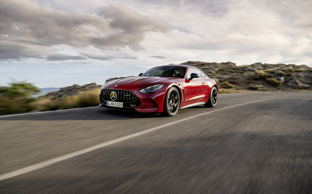 メルセデスAMGのトップパフォーマンスモデル「GTクーペ」が2代目へと進化|Mercedes AMG メルセデスAMGのトップパフォーマンスモデル「GTクーペ」が2代目へと進化|Mercedes AMG