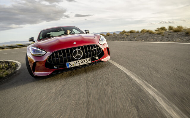 メルセデスAMGのトップパフォーマンスモデル「GTクーペ」が2代目へと進化|Mercedes AMG メルセデスAMGのトップパフォーマンスモデル「GTクーペ」が2代目へと進化|Mercedes AMG
