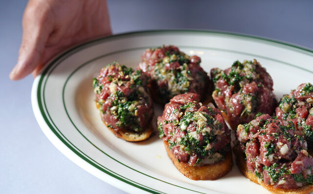 まさに“オトナの食堂”。青山グランドホテルのイタリアンレストラン「Rossi」がリニューアル｜EAT